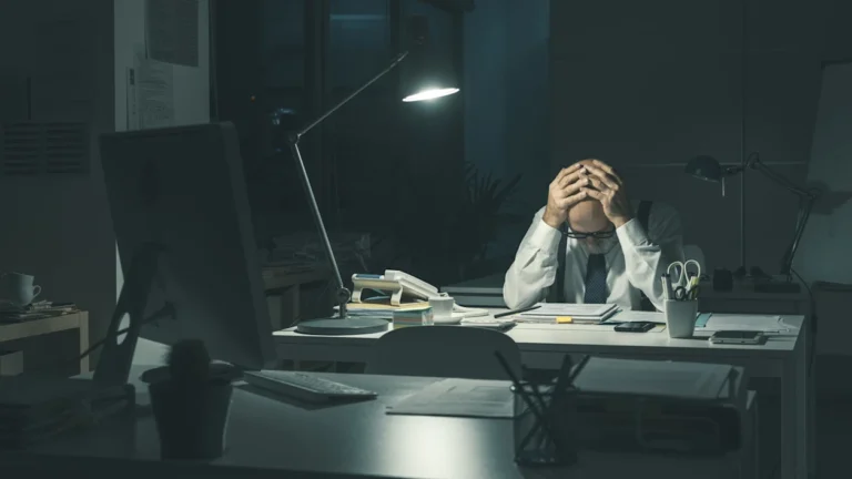 El estres laboral o Sindrome de Burnout